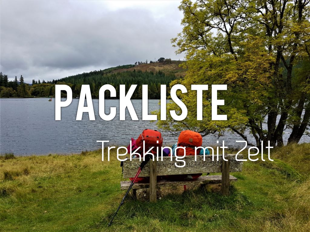 Ausrüstung zum Wandern - cover