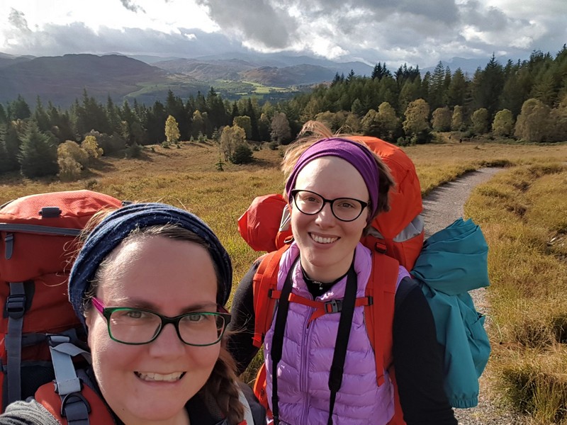 Ich und meine 'Tragepartnerin' :-) - 10 Tipps für deine perfekte Packliste zum Wandern