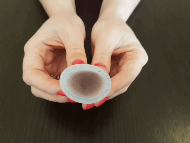 Falttechnik Menstruationstasse - das Herz