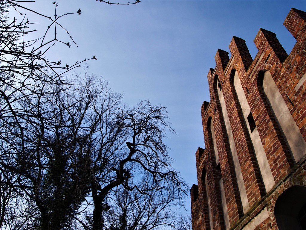 Kirche in Flatow mit Staffelgiebel - Wilsnacker Pilgerweg