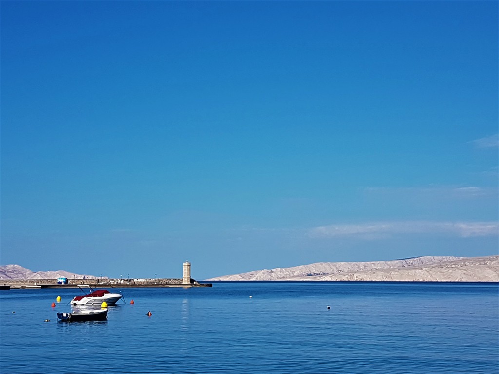 Warten auf das Taxi in Senj - Premužić Trail