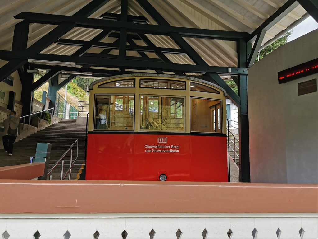 Oberweißbacher Bergbahn im Schwarzatal