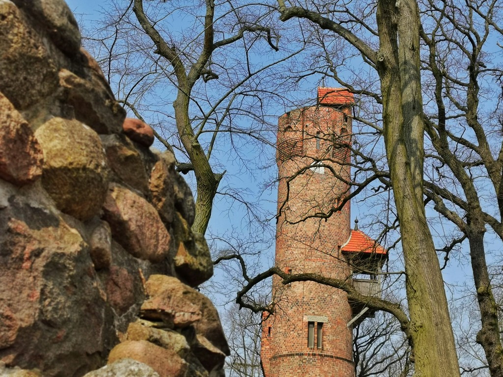 Bismarckturm auf dem Gipfelstürmerweg