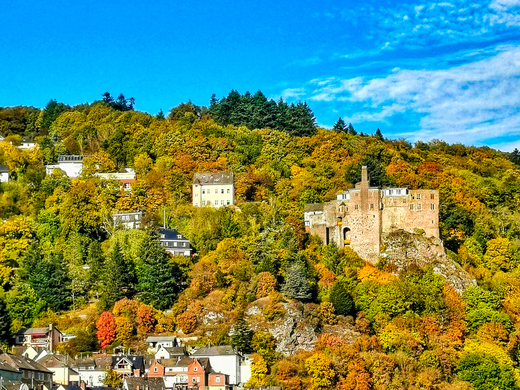 Blick auf Idar-Oberstein, Startpunkt des Hildegard-von-Bingen-Pilgerwanderwegs