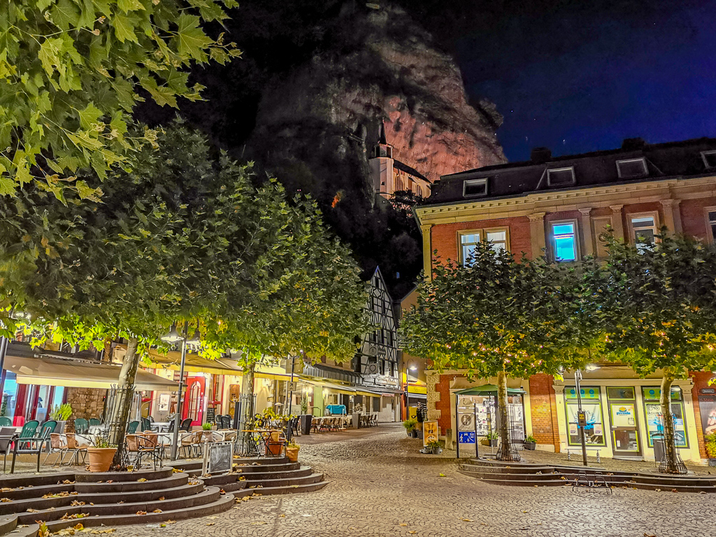 Idar-Oberstein bei Nacht - Startpunkt Hildegard-von-Bingen-Pilgerwanderweg