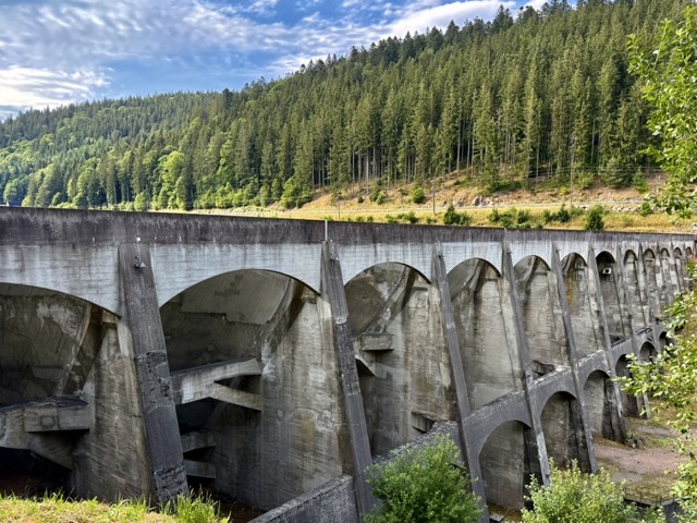 Linachtalsperre Staumauer